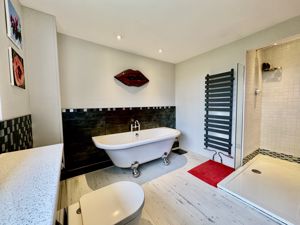 Photo 26- click for photo gallery